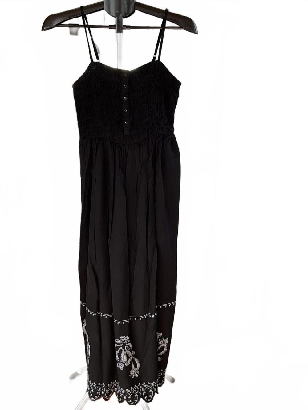 NWT Flowy Universal Thread Black Maxi Dress with embroidered hem Size Small